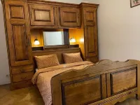 Superb apartment in downtown residence Hotels in Etampes