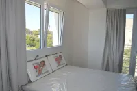 Rosemary studio apartment 20m from the free beach, ideal for a seaside getaway.