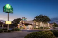 La Quinta Inn by Wyndham Huntsville Research Park Các khách sạn gần U.S. Space and Rocket Center