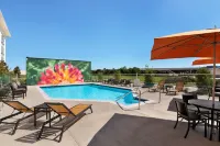 Homewood Suites by Hilton Houston NW at Beltway 8 - Swimmingpools
