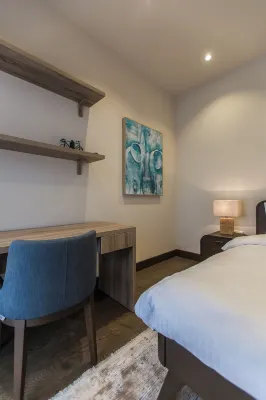 Luxury Downtown Hotel Apartment - 3 Bedrooms