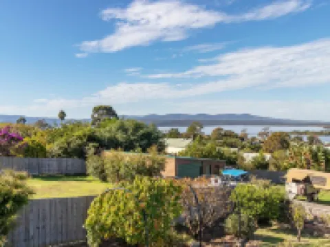 Blue Bird coastal retreat Hoteles en Orbost