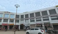 Hotel Royal Palace in Hotels in Kheda