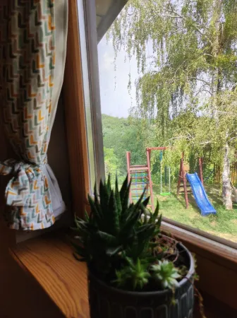 Vacation home with pool and sauna for families seeking peace and quiet. Pet friendly! Отели в г. Баковчица