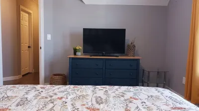 Sunny Centrally Located Apartment Hotel in zona Newton Centre