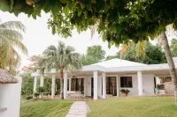 Spacious 3-Bedroom Villa at Bahia Dorada – Breathtaking 180°+ Ocean Views & WiFi Hotels in Teotepeque