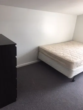 4-bedroom Apartment on Hampton Beach Strip