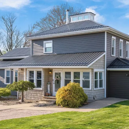 Luxurious 1875 Centrally Loc. Canton/Akron Home, Expansive Primary & Sunset View