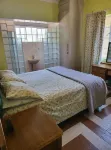 Neat 2 bed guest house close to CBD airport, shops