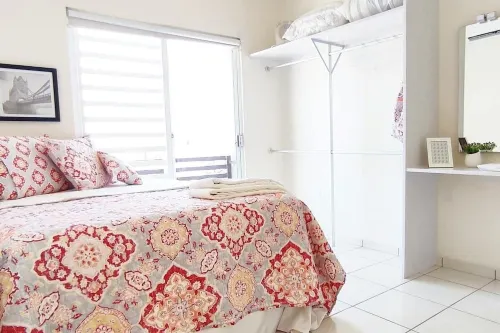 A. Casa Familiar en Zona Residencial en Valle Alto