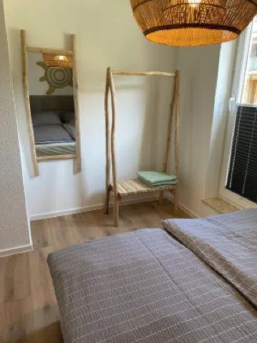 Newly renovated and cozy apartment. Pet friendly!