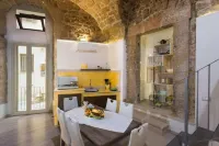 Dammuso Almendra, Centro Storico