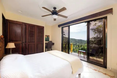 Casa Mareas: Ocean & Jungle View