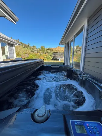 Whakaipo Ridge Retreat Отели в г. Кинлок