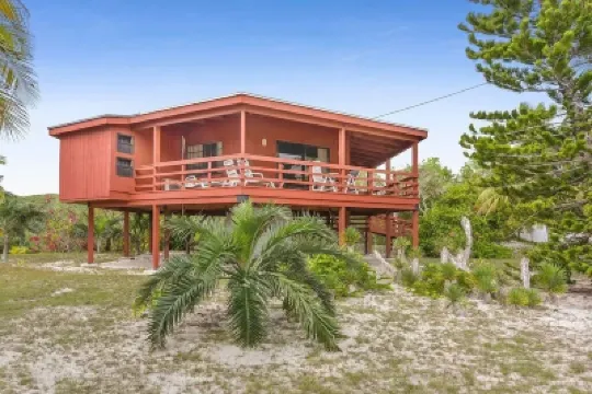 Charming 2-bedroom house in fabulous Tar Bay فنادق في 