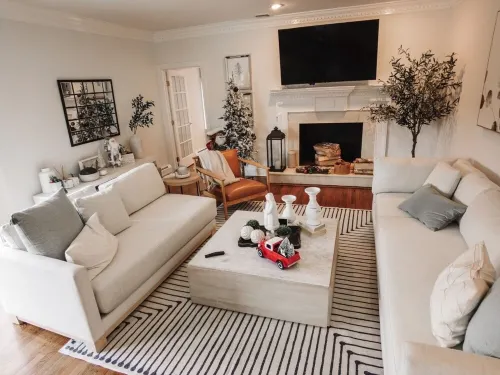 Lake house cozy to relax with a family. 6 bedroom very spacious house. Hotels in Trumbull