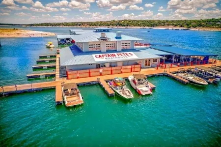 Lake Travis Resort-Style Amenities + Game Room! Welcome to Point Venture, TX
