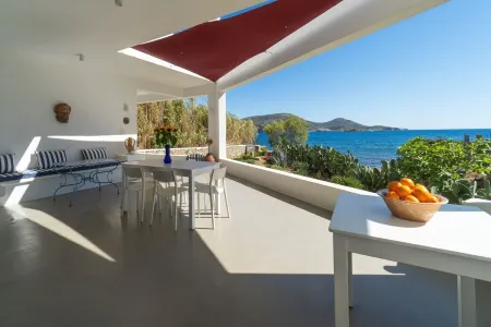 Villa Agios Isidoros Kokkali Beach Leros Отели рядом с достопримечательностью «A LA MODE»