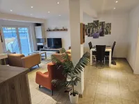 Cozy vacation apartment on the outskirts of the city Family and pet friendly