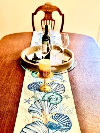 Relax at The Deep Blue Nest –Family Friendly Getaway by the Ocean & Private Yard Отели в г. Мосс Бич