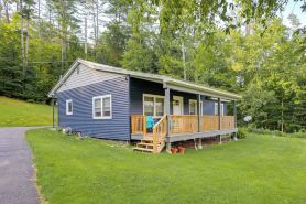 Waterfront Haven Bi-Level Lakefront Deck/Game Cntr