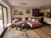 Garden view apartment with pool and children's playground Hotels in Dippoldiswalde