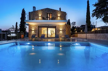 Domus Dervisi by Estia