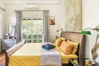 "Rumour Has It" Country charms and a gourmet breakfast! Hotel a Bang Kruai
