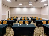 Wyndham Garden Baronne Plaza New Orleans Hotels near Harrell Stadium