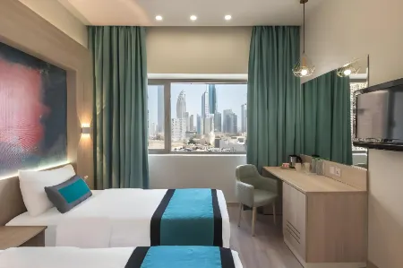 Oasis Hotel Отели рядом с достопримечательностью «Кувейтские башни»