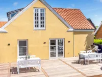 "Rosabel" - 1km from the Sea