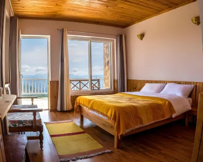 Kasar Rainbow Yoga Retreat Hotel a 