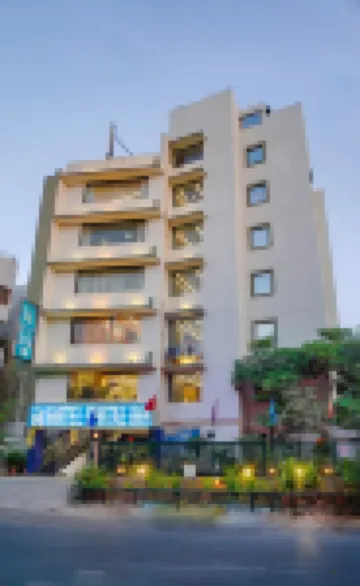 Hotel Shital Inn Hotels near Jamma Masjid