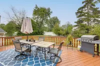 Somerset Home w/ Large Yard Near Parks & Trails - Parking