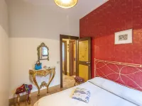 Apartment in Fermo with Heated Pool فنادق في فيرمو