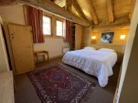Getaway for 10 Near Slopes Hotels in Venosc
