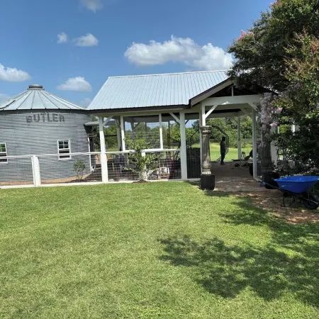 High Point 1912 Charming Farmhouse in Red Rock on Six Acres with 2 Zone AC, WiFi