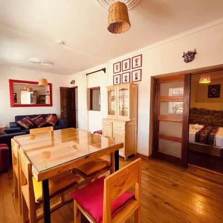 Saqray Hostel