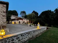 Domaine de Brise Bois - Chambres & Gîtes Hotels in Vouthon