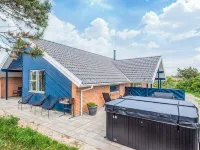 Tranquil Oasis in Henne Strand-by Traum