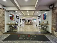 Center Suíço Flats e Shopping