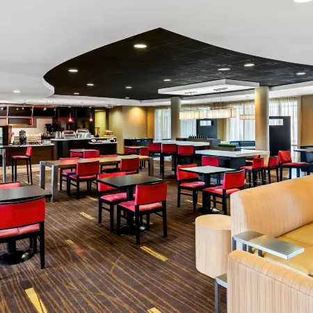Sonesta Essential Junction City