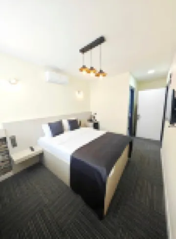 デューイ・ホテル Erci Seramik周辺のホテル