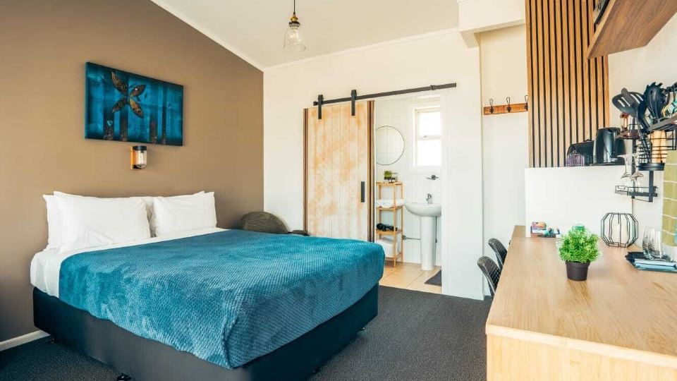 Frimley Lodge Motel