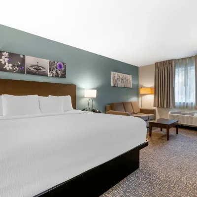 Sleep Inn & Suites Hotels near Noah's Ark Waterpark