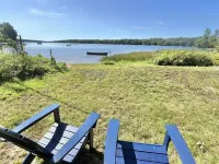 Boomfish Limit 5 2 Bedroom Cottage by RedAwning Hotels in Windham