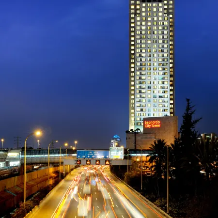 Leonardo Plaza City Tower Tel Aviv Отели рядом с достопримечательностью «Железнодорожный вокзал Ха-Шалом»
