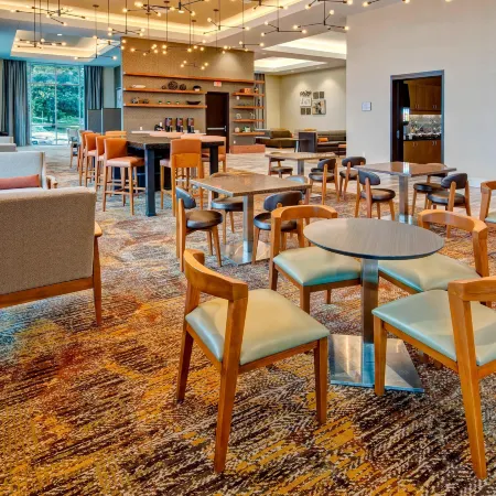 Residence Inn Kansas City Downtown/Convention Center Отели рядом с Международный аэропорт Канзас-Сити