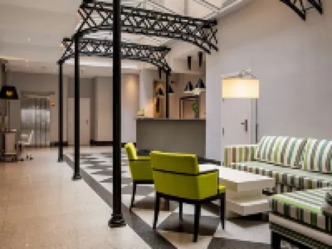 アイコニック プラザ メルカド サラマンカのホテル