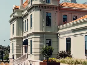 Top 10 Cultural Hotels in Porto